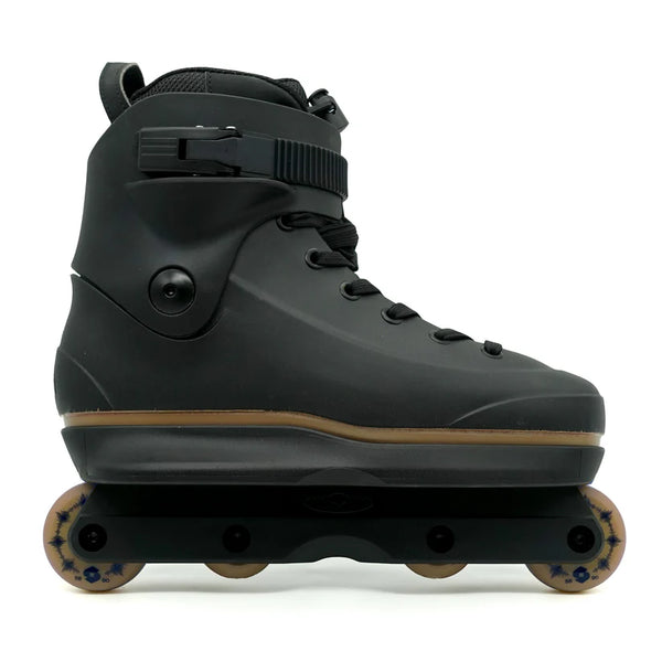 The Standard Omni V2 Aggressive Skates - Black